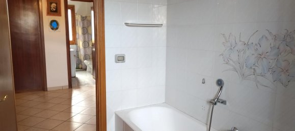 7 rooms Apartment in Melendugno, Italy No. 2072 9