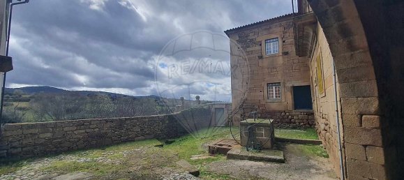 3 bedrooms House in Figueira de Castelo Rodrigo, Portugal No. 18248 6