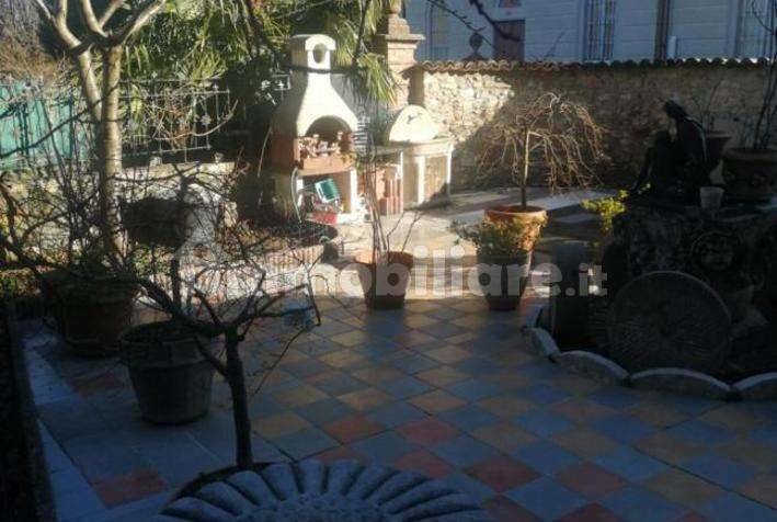 3 chambres Maison à Cadegliano-Viconago, Italy No. 183640