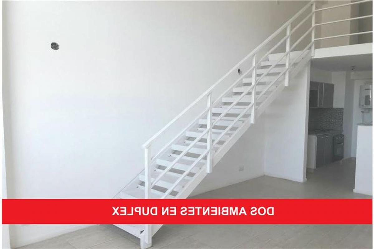 Estúdio em Lanus, Argentina N.º 171