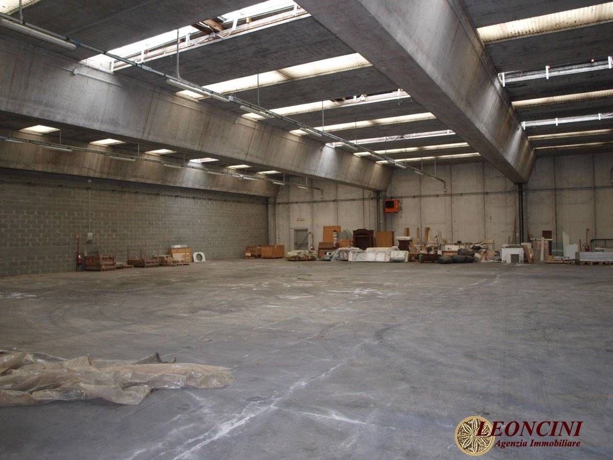 1 room Warehouse in Villafranca in Lunigiana, Italy No. 351265