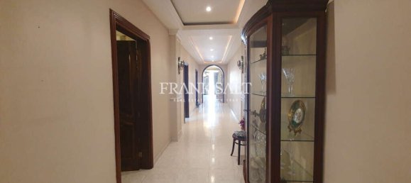 Maisonette de 3 dormitorios en Qormi, Malta No. 7498 2