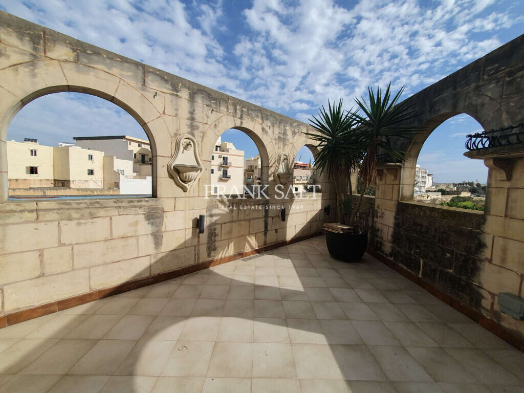 Maisonette de 3 dormitorios en Qormi, Malta No. 7498