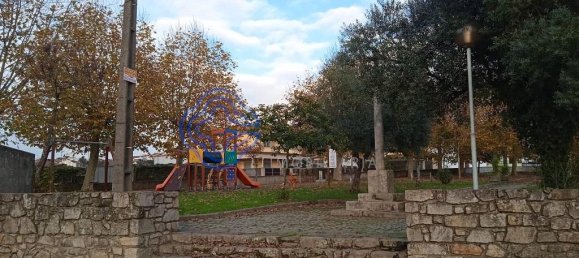 528m² Land in Povoa de Varzim, Portugal No. 36152 16