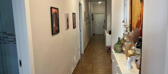 6 rooms Apartment in Naples, Italy No. 37510 22