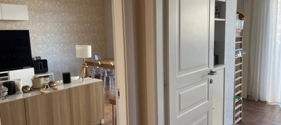 6 rooms Apartment in Naples, Italy No. 37510 39