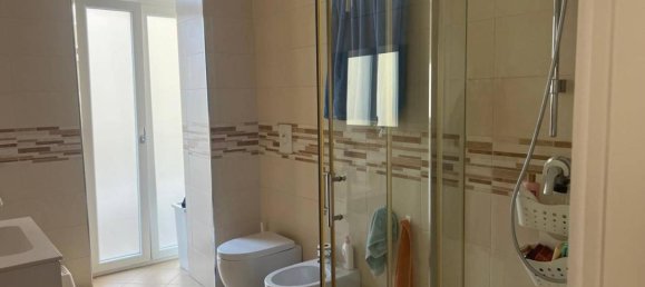 6 rooms Apartment in Naples, Italy No. 37510 8