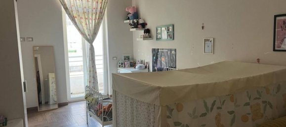 6 rooms Apartment in Naples, Italy No. 37510 9