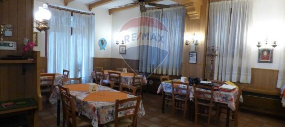 770m² Hotel in Luino, Italy No. 326129 3