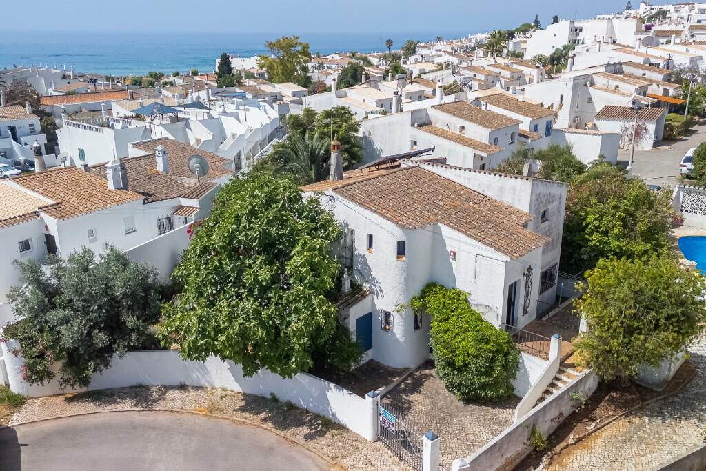 3 bedrooms Villa in Luz, Portugal No. 198370