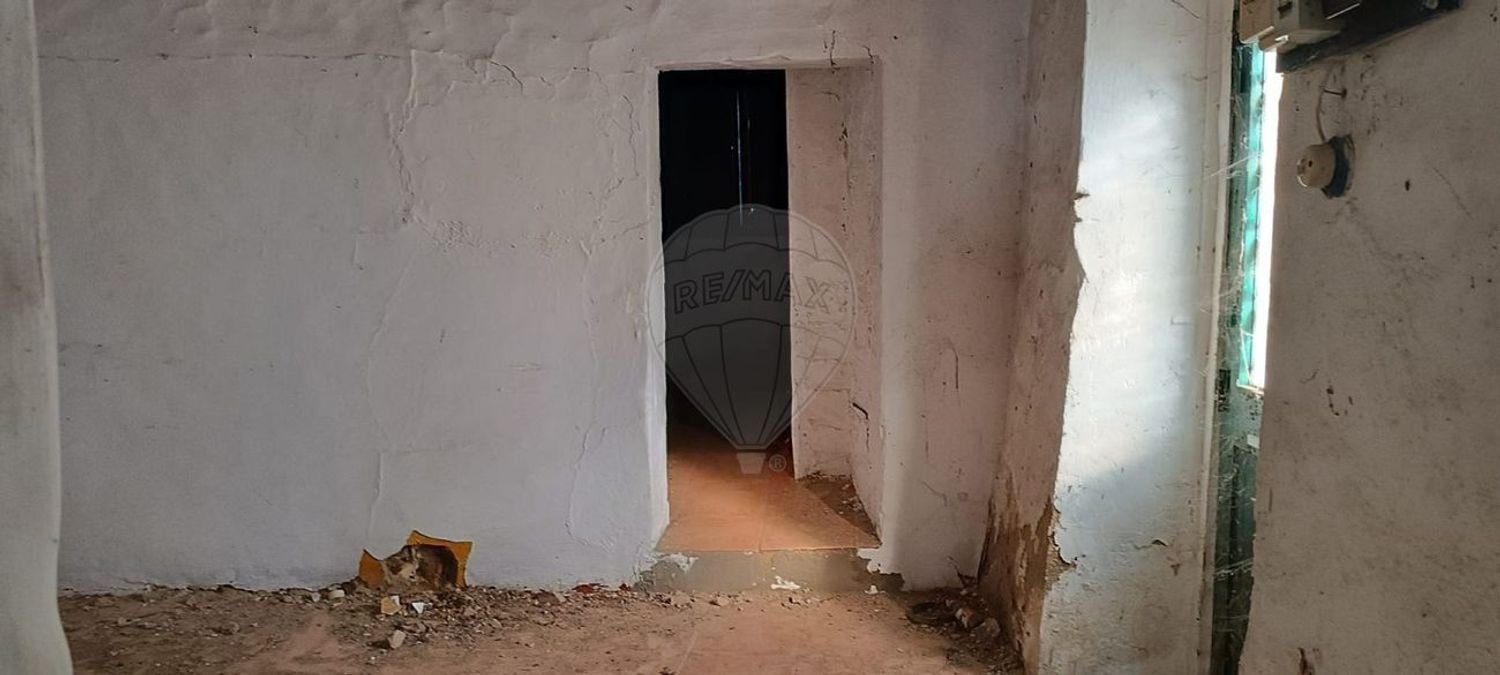 Casa de 2 dormitorios en Cuba, Portugal No. 39221