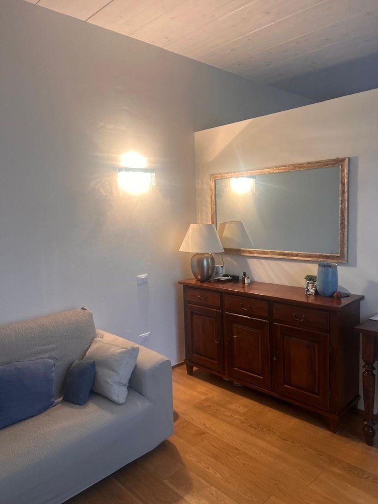 2-salle Appartement à Senigallia, Italy No. 200384