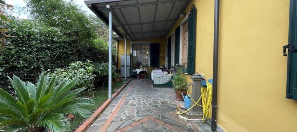 6 rooms House in Sarzana, Italy No. 119417 26
