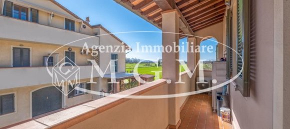 3 rooms Apartment in Calcinaia, Italy No. 49211 4