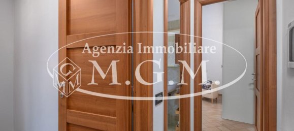 3 rooms Apartment in Calcinaia, Italy No. 49211 14