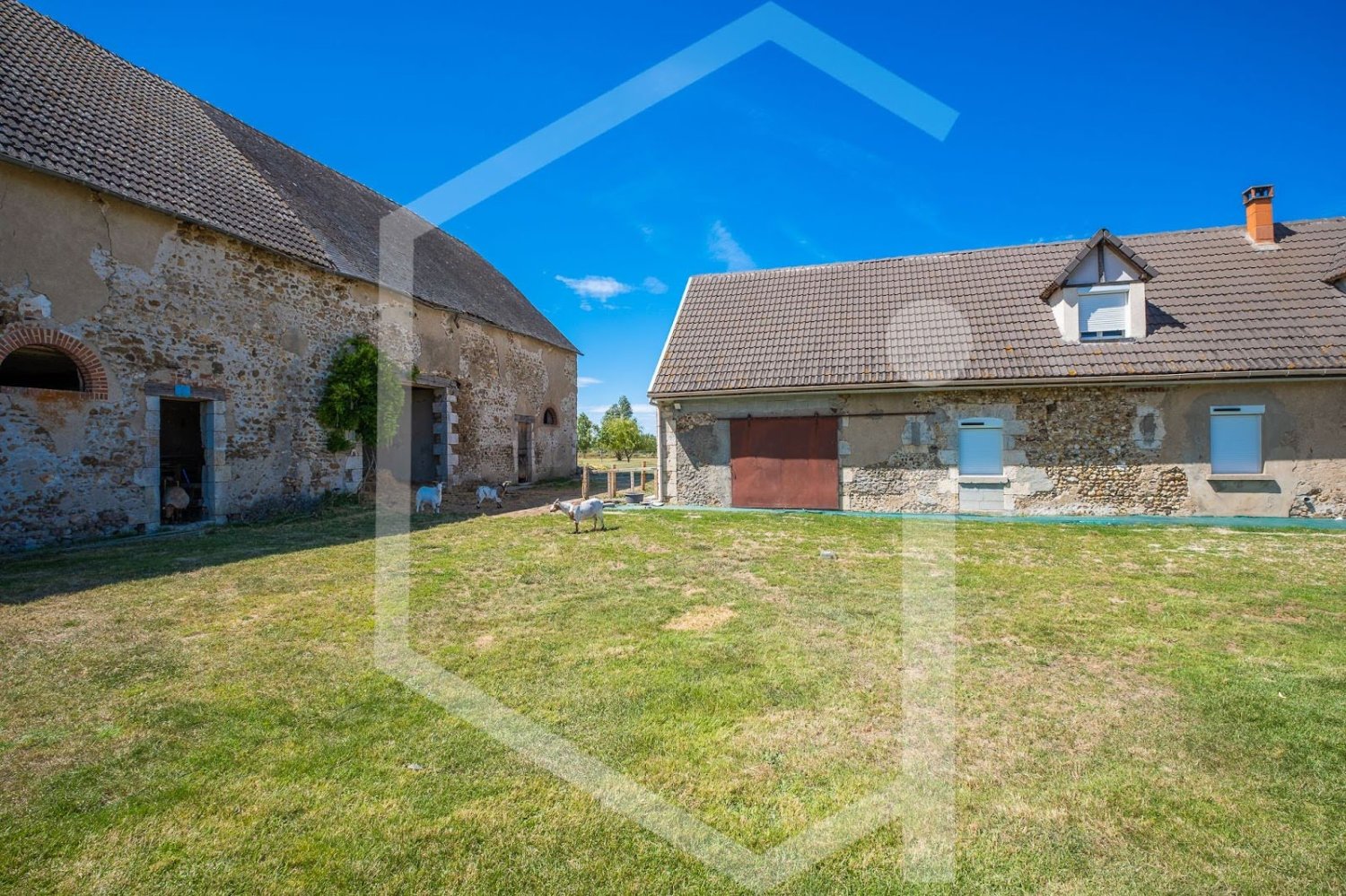 3 Schlafzimmer Haus in Saint-Firmin-sur-Loire, France, Nr. 86238