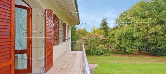 18 rooms Villa in Bondeno, Italy No. 151593 19