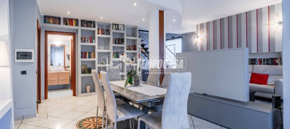 3 bedrooms Apartment in Caronno Pertusella, Italy No. 292427 4