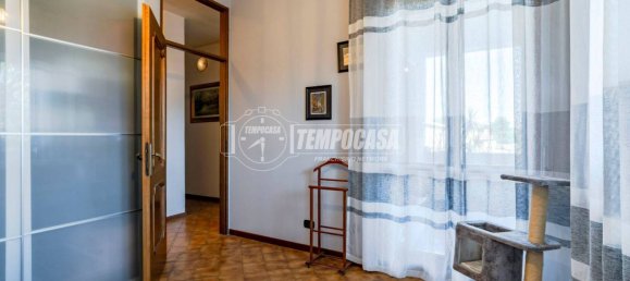 3 bedrooms Apartment in Caronno Pertusella, Italy No. 292427 32