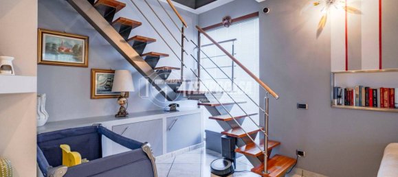 3 bedrooms Apartment in Caronno Pertusella, Italy No. 292427 20