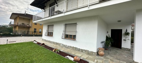 Дом с 9 комнатами в Клавезана, Италия № 91066 8