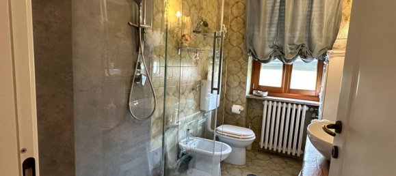 Дом с 9 комнатами в Клавезана, Италия № 91066 2