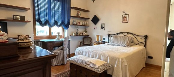 Дом с 9 комнатами в Клавезана, Италия № 91066 26