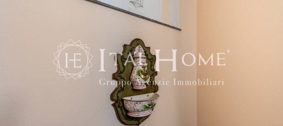 4-salle Appartement à Bergamo, Italy No. 100387 12