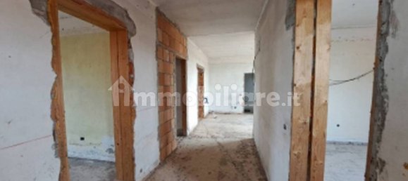 4 bedrooms Apartment in Oppeano, Italy No. 289544 11