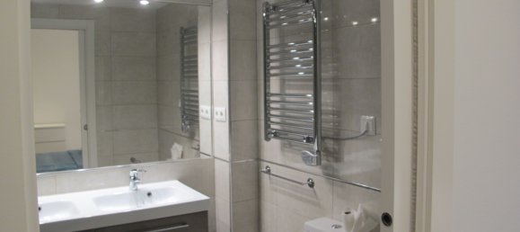 1 bedroom Apartment in Madrid, Spain No. 4199 26