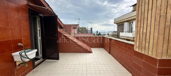 6 rooms Villa in Fiumicino, Italy No. 44915 10