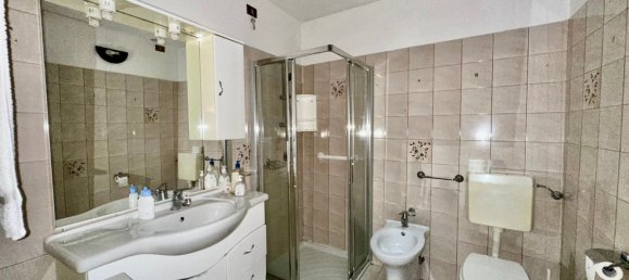 4 غرف نوم منزل في Udine, Italy رقم 319967 22