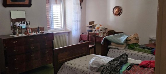 Дом с 5 комнатами в Амблар Дон, Италия № 309380 27