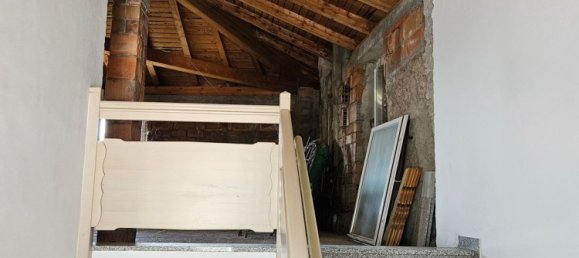 Дом с 5 комнатами в Амблар Дон, Италия № 309380 7