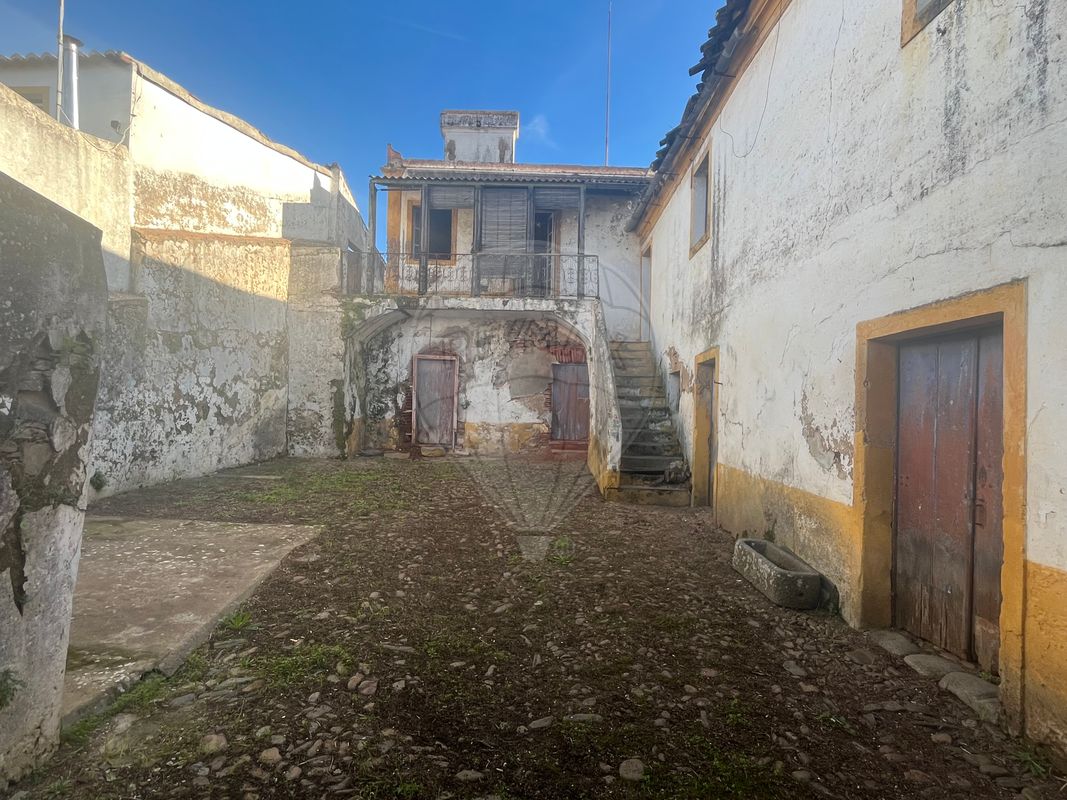 Дом с 6 спальнями в Арроншиш, Португалия № 185771