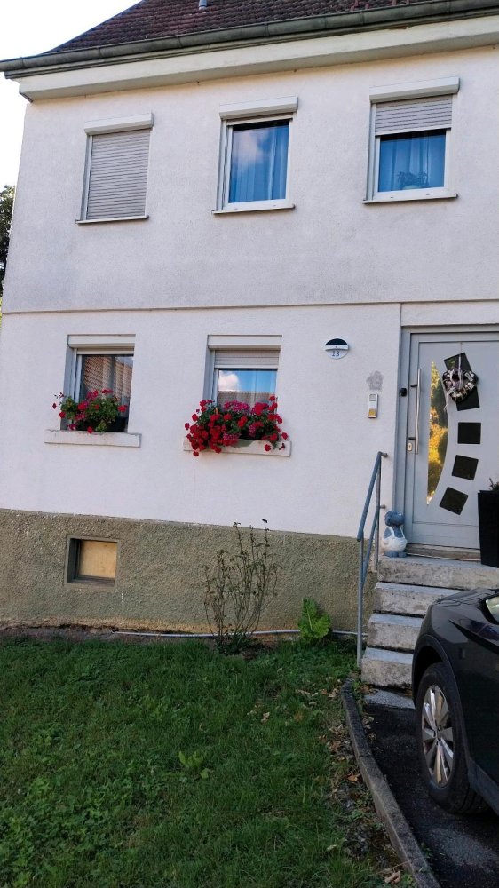 3 Schlafzimmer Haus in Zollernalbkreis, Germany, Nr. 334412