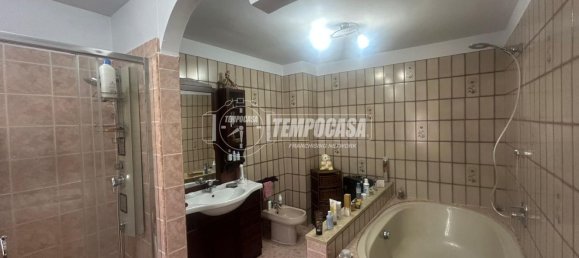 5 غرف نوم منزل ذو طابقين في Asti, Italy رقم 377978 27