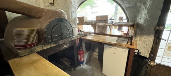 Gewerbliche Immobilie in Reims, France 148m², Nr. 210294 2