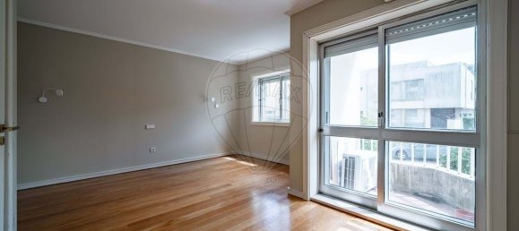 4 bedrooms Apartment in Porto, Portugal No. 299742 18