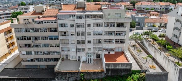 4 bedrooms Apartment in Porto, Portugal No. 299742 24