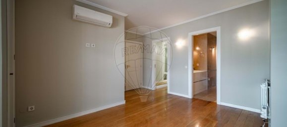 4 bedrooms Apartment in Porto, Portugal No. 299742 7