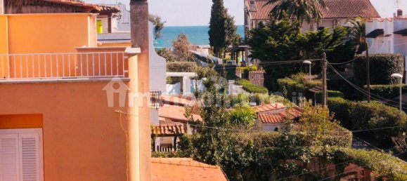 Villa de 4 dormitorios en Terracina, Italy No. 285387 19