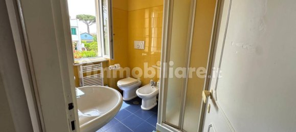 Villa de 4 dormitorios en Terracina, Italy No. 285387 14