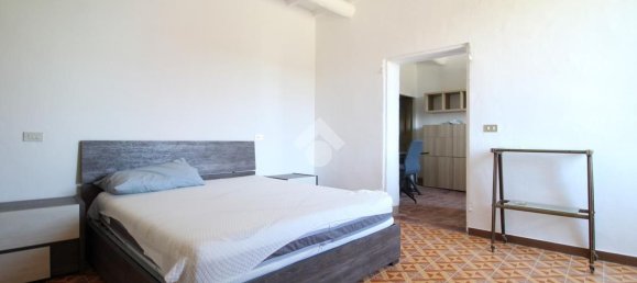 5 Schlafzimmer Haus in Mantua, Italy, Nr. 362825 3
