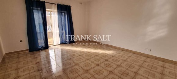 4 bedrooms Villa in Lija, Malta No. 7248 6