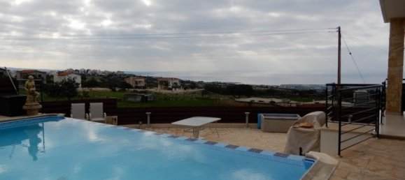 3 bedrooms Villa in Pegeia, Cyprus No. 22355 4