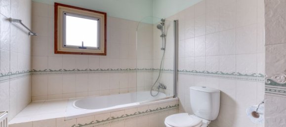 Вилла с 4 спальнями в Арадипу, Ларнака, Кипр № 9380 24