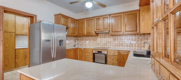 Вилла с 4 спальнями в Арадипу, Ларнака, Кипр № 9380 8