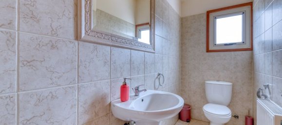 4 غرف نوم فيلا في Aradippou, Cyprus رقم 9380 23