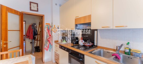 2-salle Appartement à Milan, Italy No. 286578 7